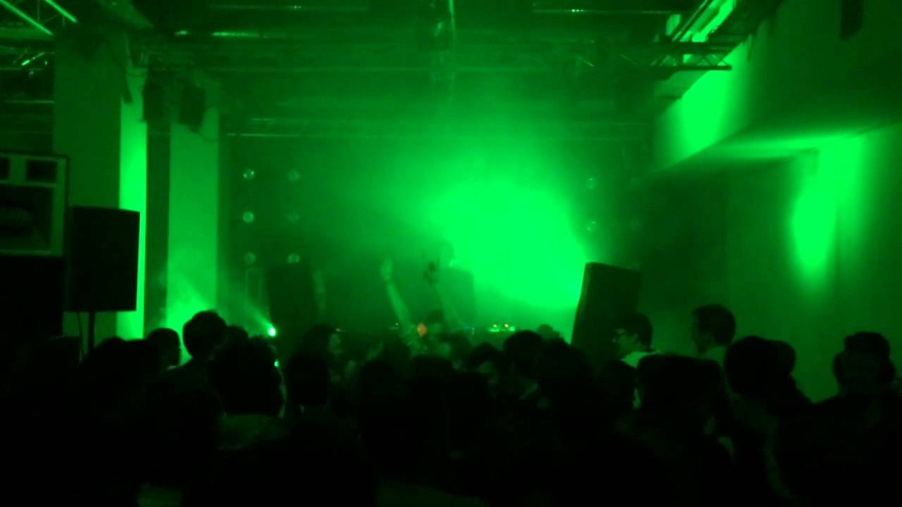 SOPHIE - Hey QT (Live in Brussels, 2015)