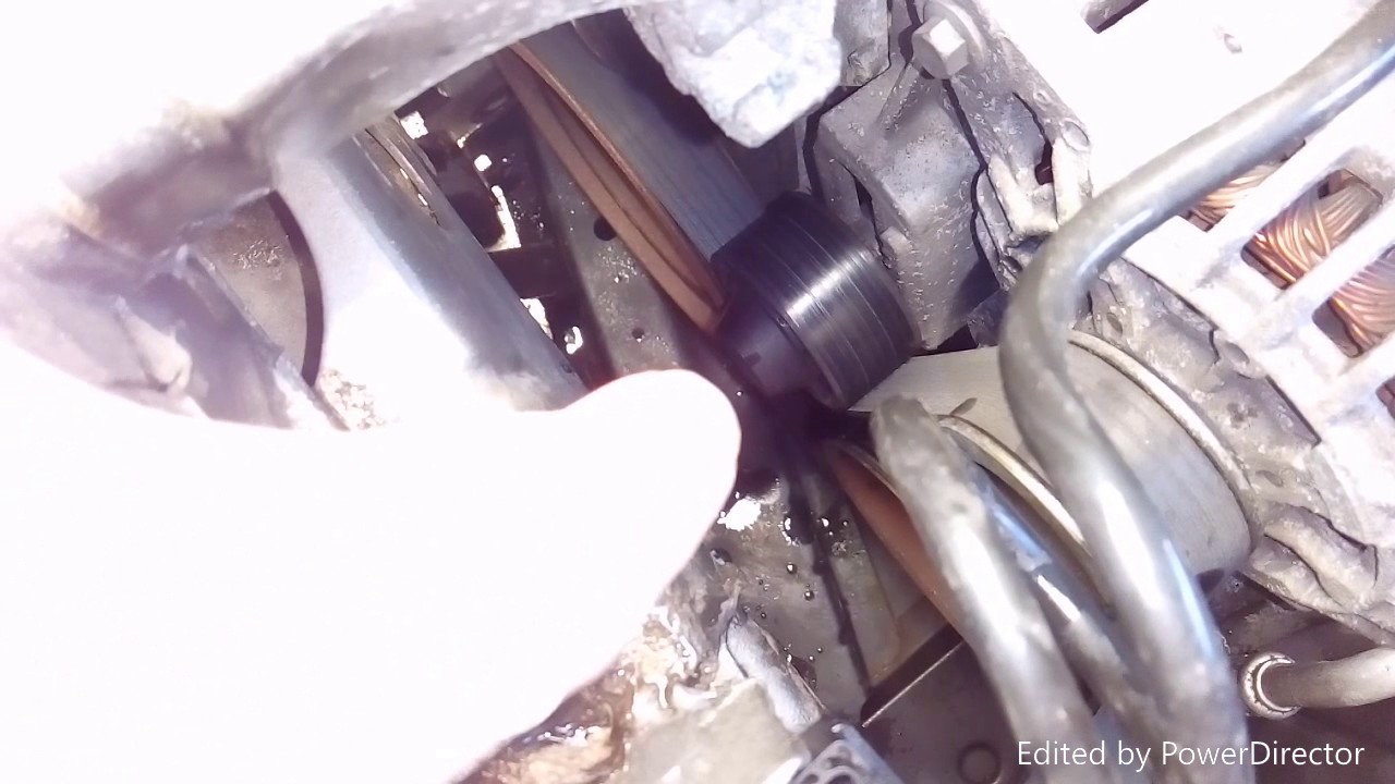 Generator belt change Clio III (2009) Keilriemenwechsel D4F740