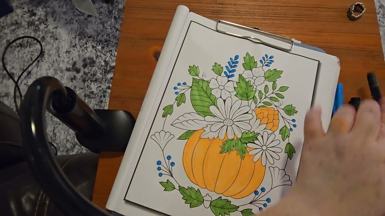 Coloring in autumn @JadeSummerColoring 