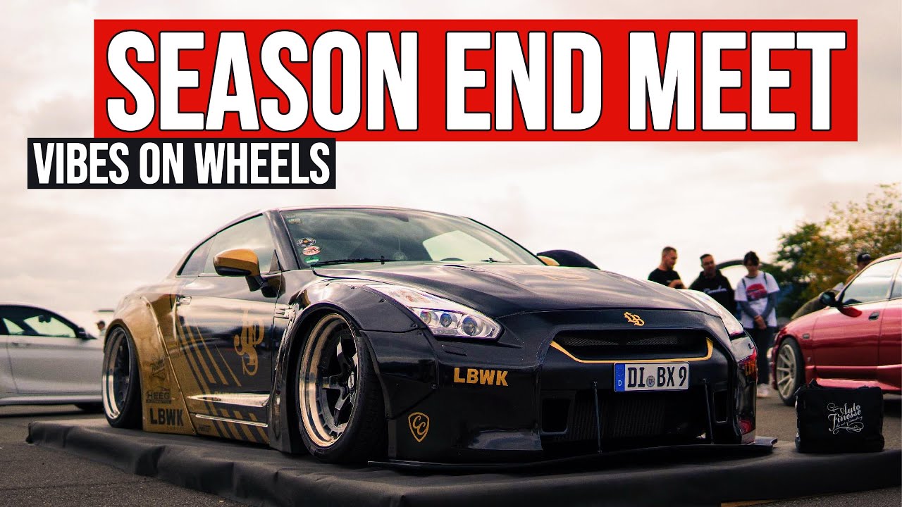 Автолюбитель посещает Vibes on Wheels CAR MEET
