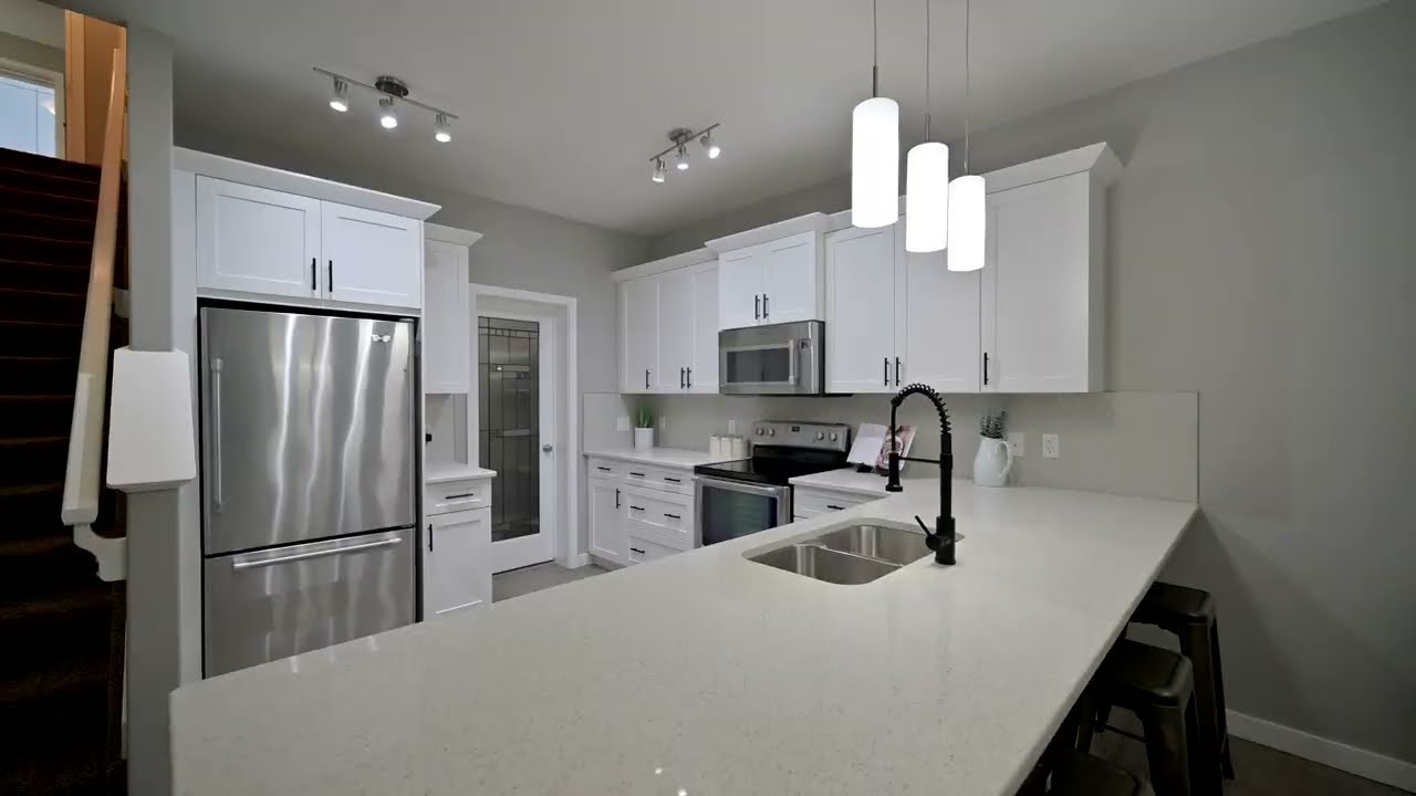 Living in Airdrie - 2254 Bayside Rd SW - Alberta, Canada