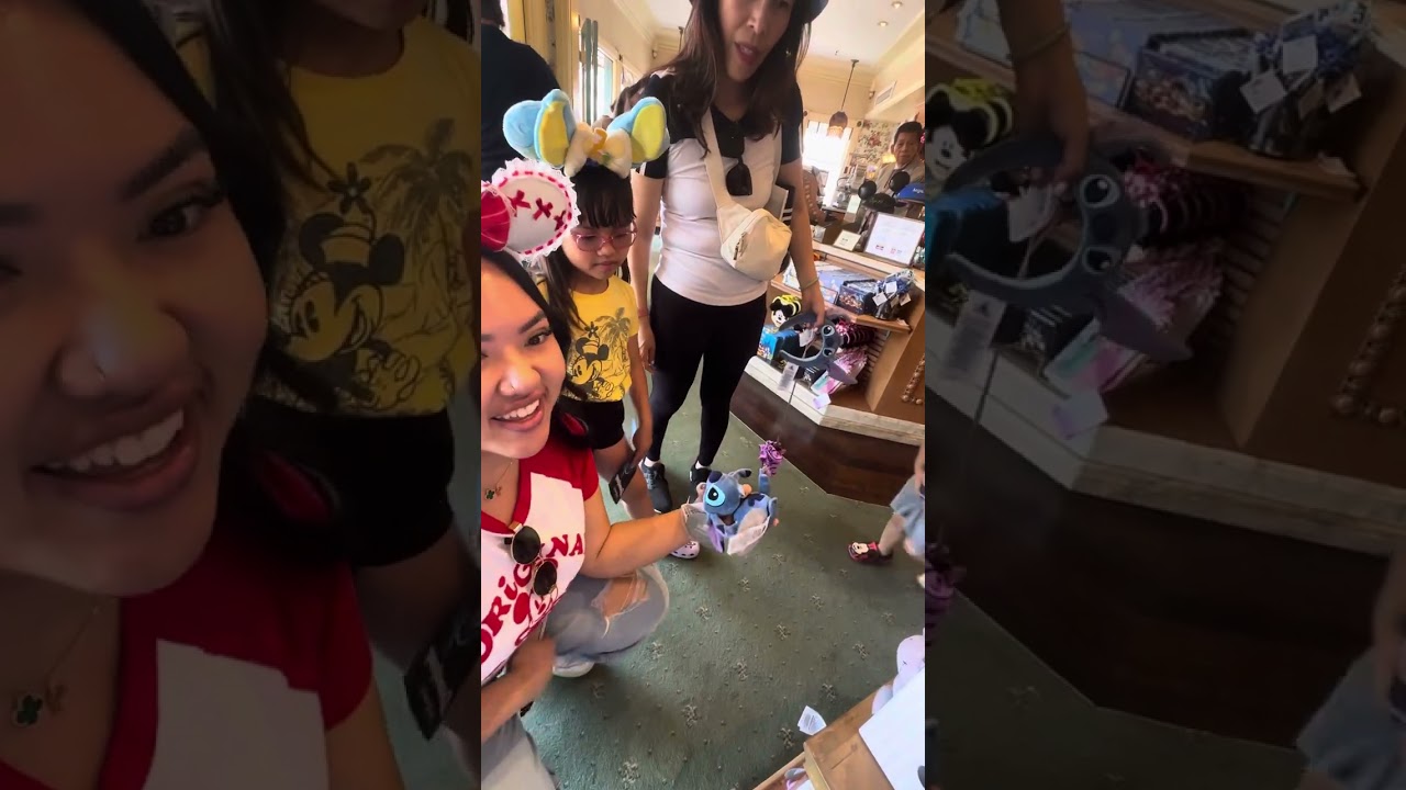 Ashley như lạc vào nhà của Mickey Mouse