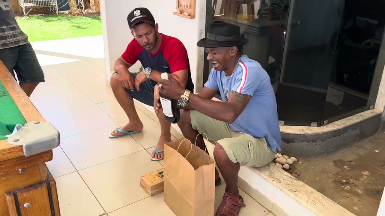 CHARLLES TROLA TÕE COM UM SAPO NO SEU ANIVERSÁRIO 😂 | CHÁCARA COMÉDIA SELVAGEM