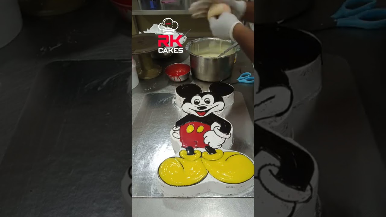 how to make mickey mouse shape cutting cake black forest