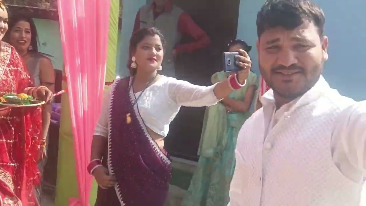 Barat mein dulhe ke Sath Kya Ho Raha Hai 😂😂#latest#viral#video