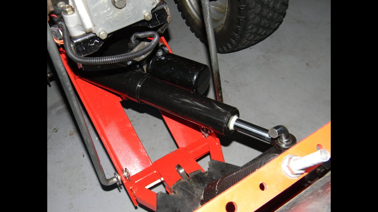 Hydraulic Plow Tilt for Snow Plow - on a Honda RT5000 5013 Tractor
