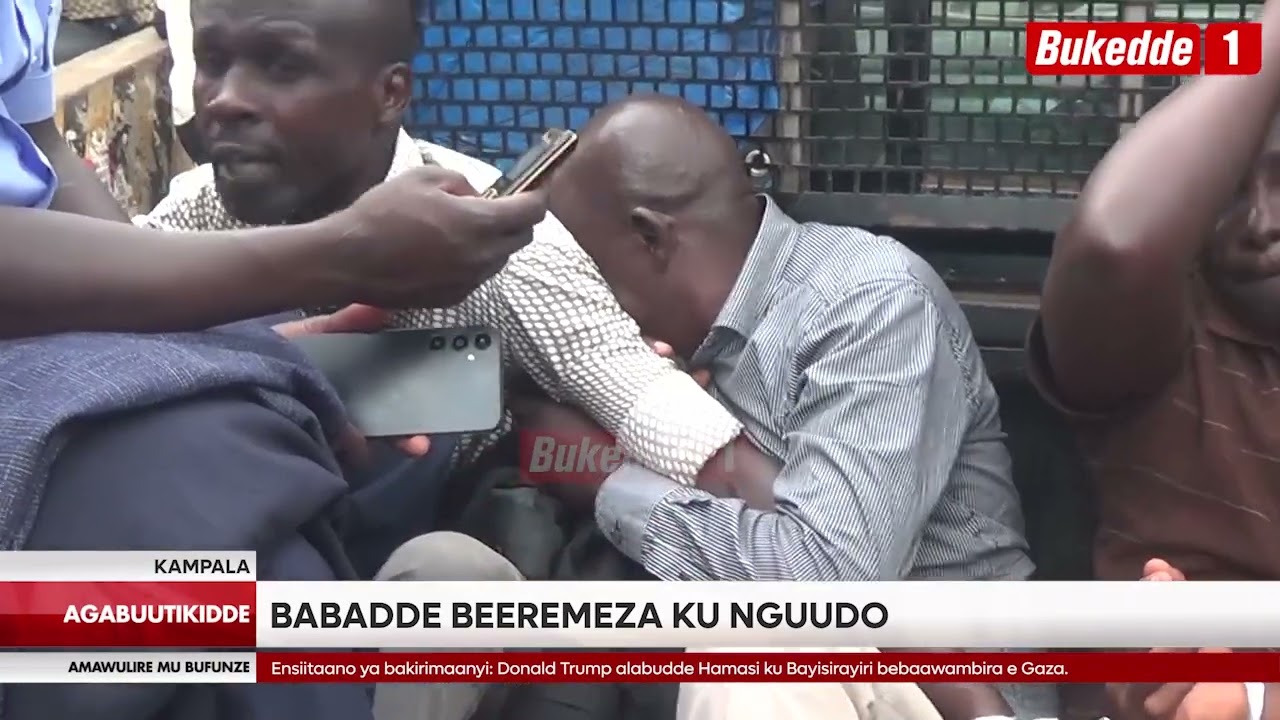 Agabuutikidde KCCA ekoze ekikwekweeto   Eyodde ebintu by'abasubuuzi ababdde beeremeza ku makubo.