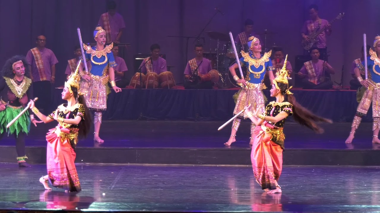 อสุรี อสุรา (งานสี่ภาคโรงละครแห่งชาติ)
