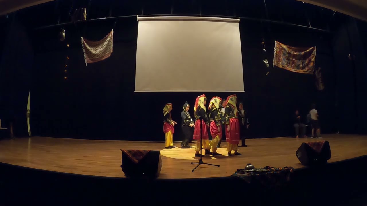TED İzmir Koleji Folklor Gecesi