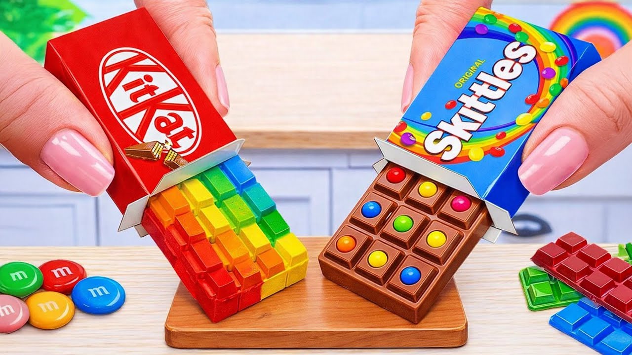 Радужный Kitkat против радужных Skittles 🌈 Как приготовить мини-радужные кексы 🌈 Чудо-кекс