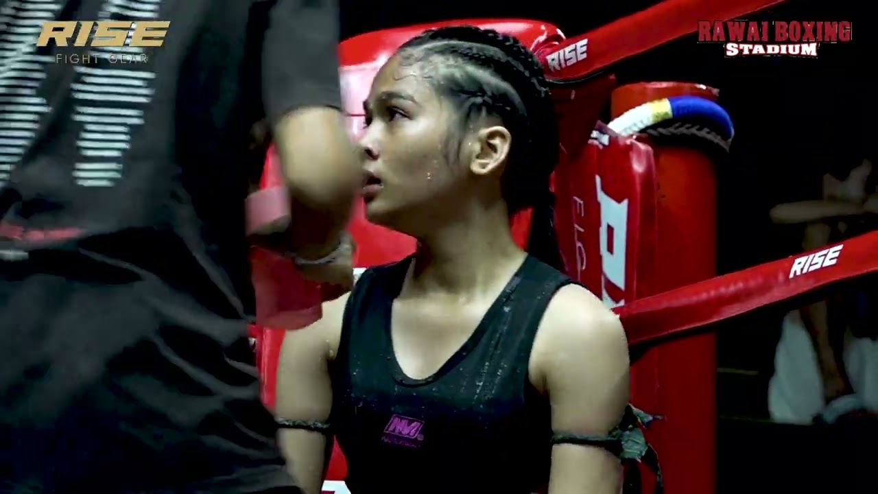 Young Thai Teen Ladies Clash in Muay Thai Battle with Knockout Ending!