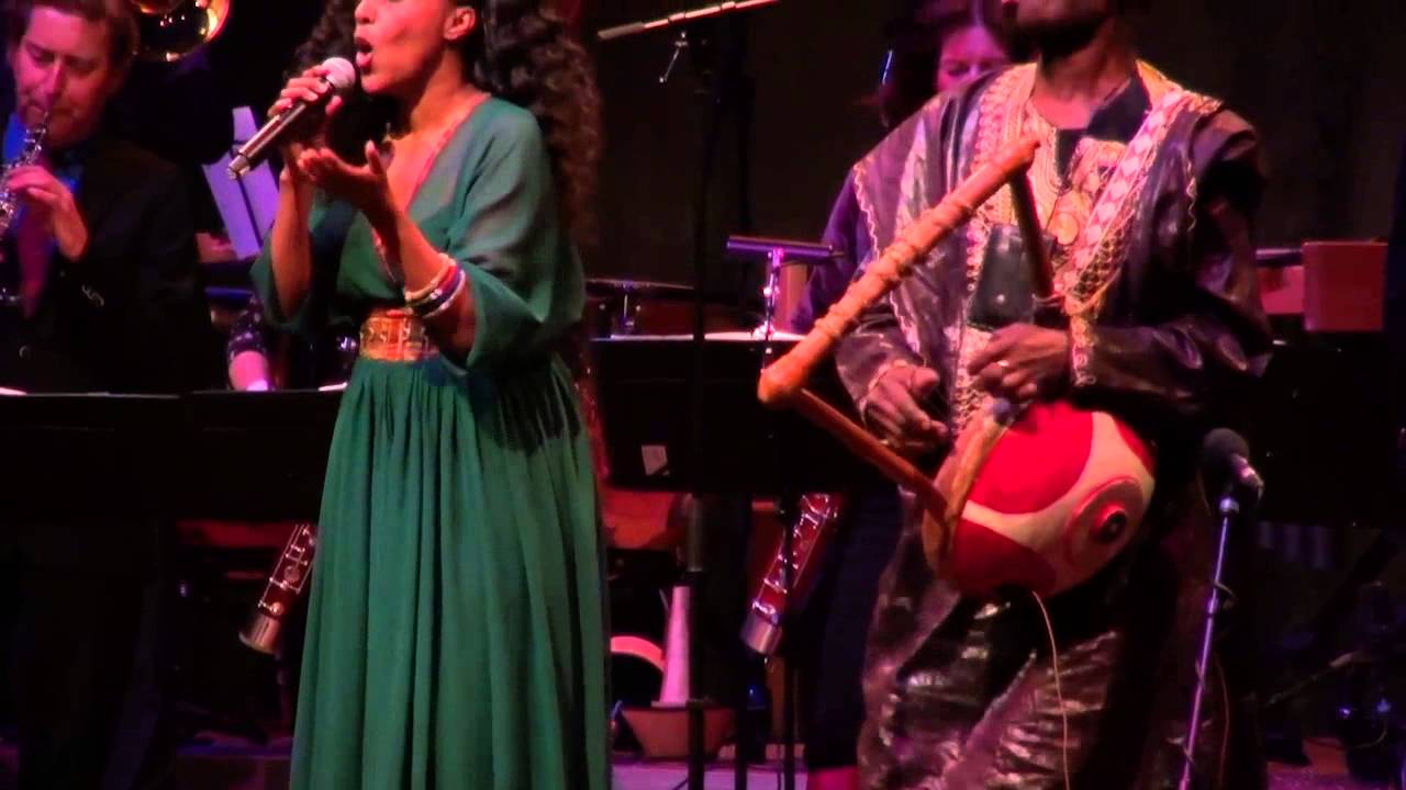 Wa Winjigo Ero - Ayub Ogada ft. Minyeshu | Nederlands Blazers Ensemble