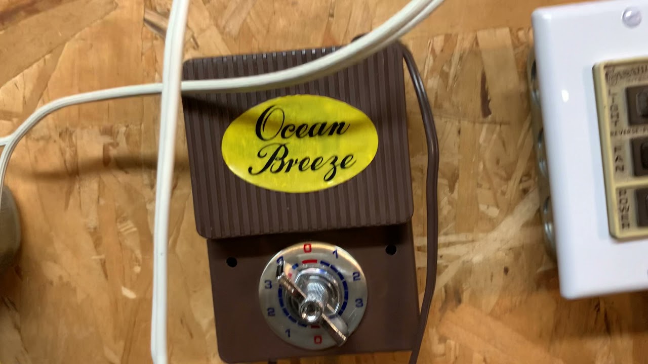 Current Ceiling Fan Display