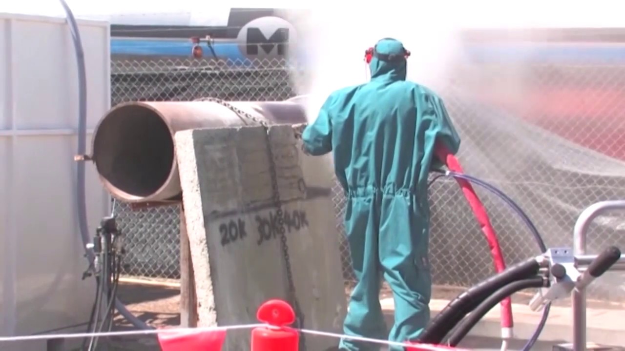 Concrete scarification using Ultra High Pressure water
