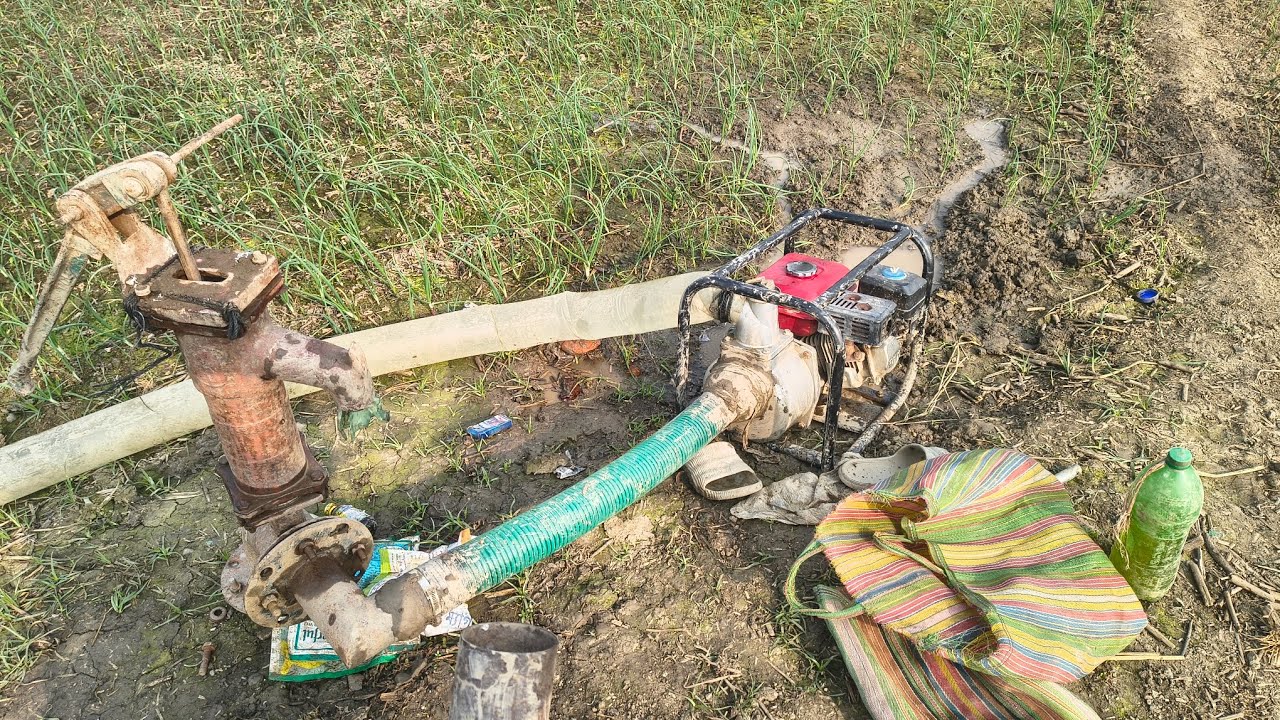 পেট্রোল পাম্প দিয়ে যেভাবে জমিতে সেচ দেওয়া হবে 