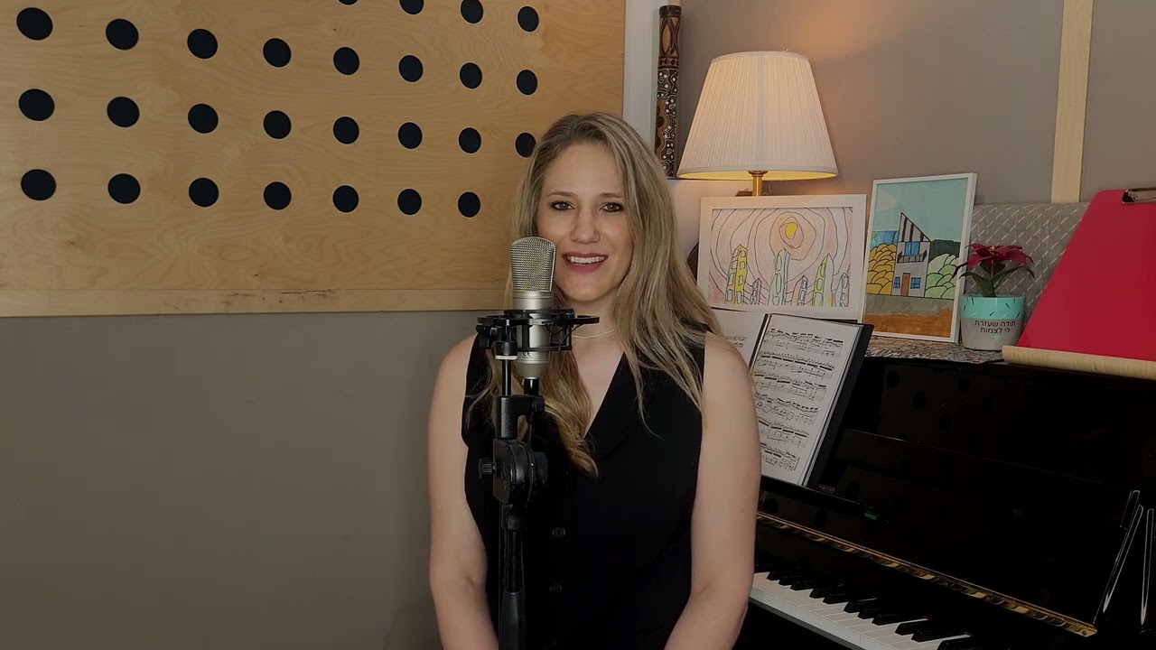 Silent Song (נשחק במילים)