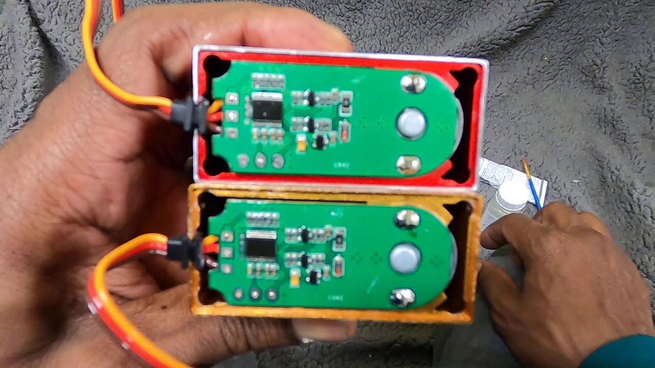 1/5 Servos: PM1373 VS JX HV2070MG Pre-maintenance & Waterproofing