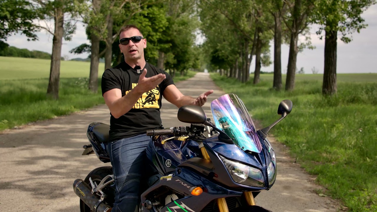 Yamaha FZ1S (2006) - A meztelen R1-es