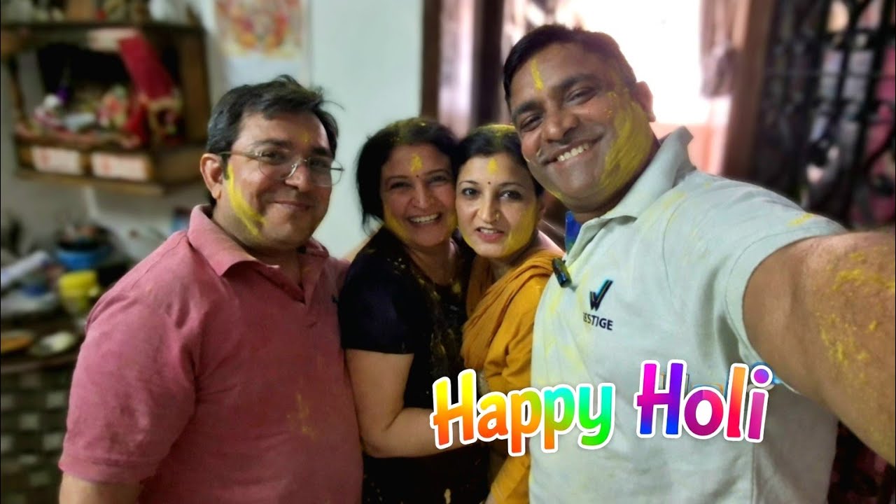 🌈 “Rango Mein Rangi Khushiyan – Parivaar Ke Saath Holi Celebration!” 🎉 Happy Holi 🥰