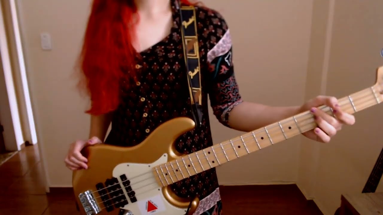 Deftones - Headup (Bass Cover)