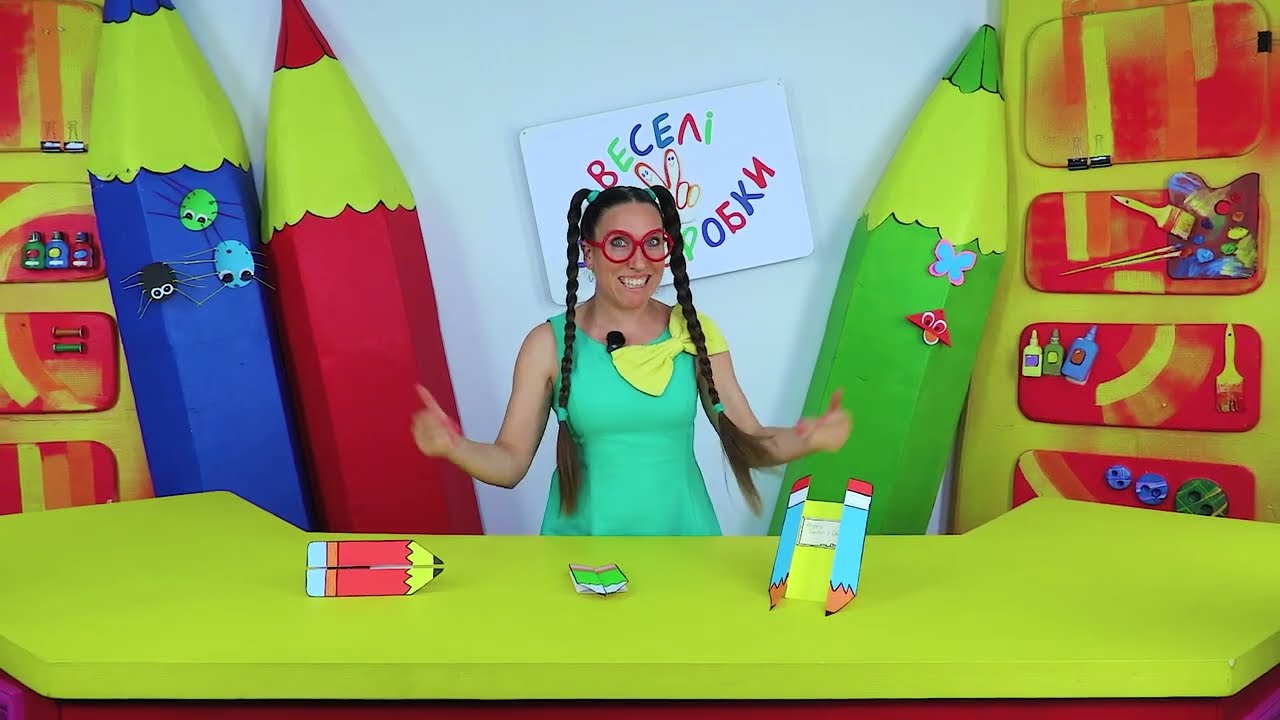 Листівка-олівець до Дня вчителя ✏️🎁 | Веселі саморобки з Туттою!