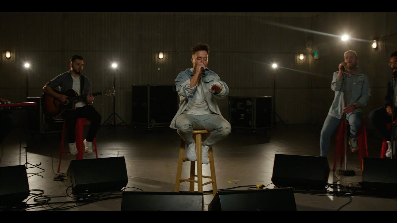 Travis Garland - GOOD WOMAN (Acoustic Version)