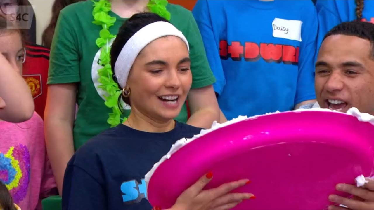 Female presenter pied on stwnsh