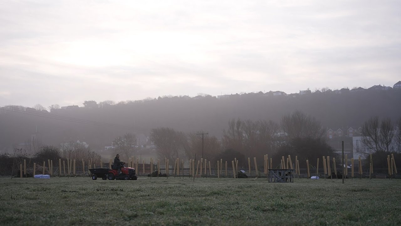 Planting trees with the Forest of Avon: Kewstoke, Weston-S-Mare