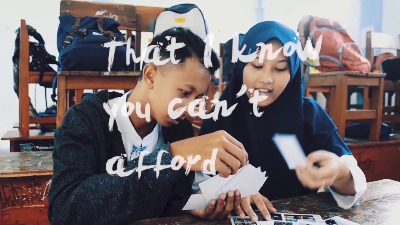 9F SMPN 1 CICURUG - MV (COVER)  The Chainsmokers ft Halsey - Closer