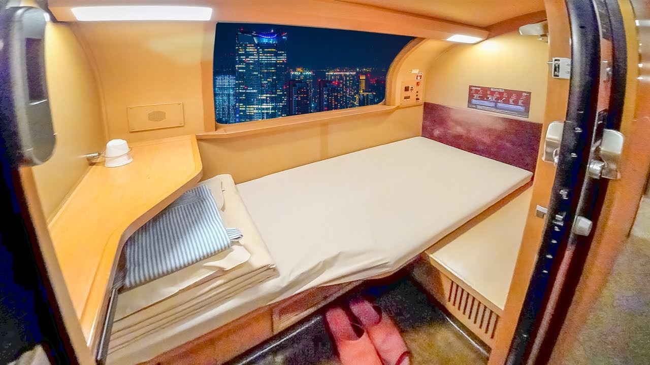 Japan's Overnight Sleeper Train 😴 Sunrise Express Single Room 🛏️ Self-Heating Meal Box and Shower