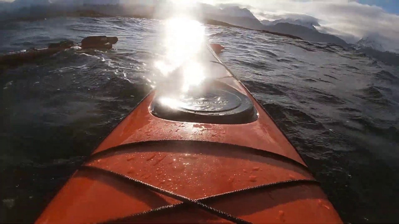 Rescate de kayak en el Canal Beagle