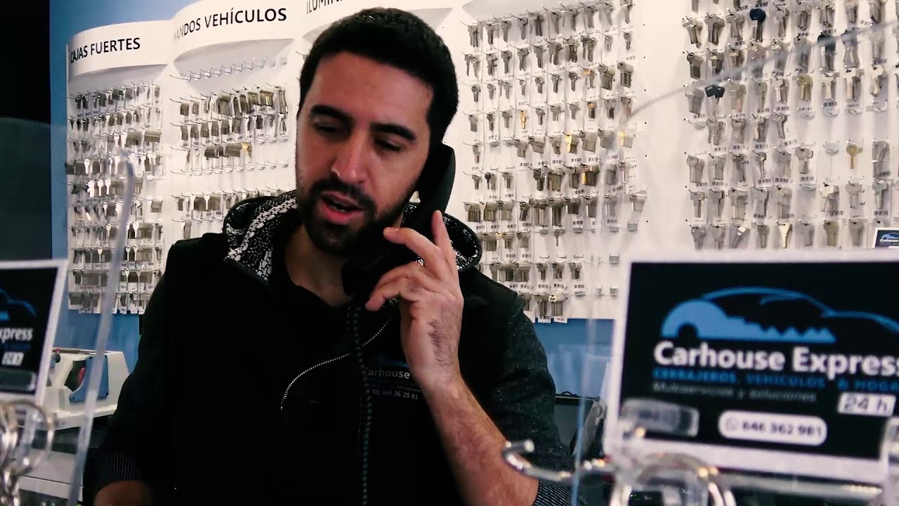 Cerrajeros 24 Horas | Servicio Urgente de Apertura de Puertas | Carhouse Express