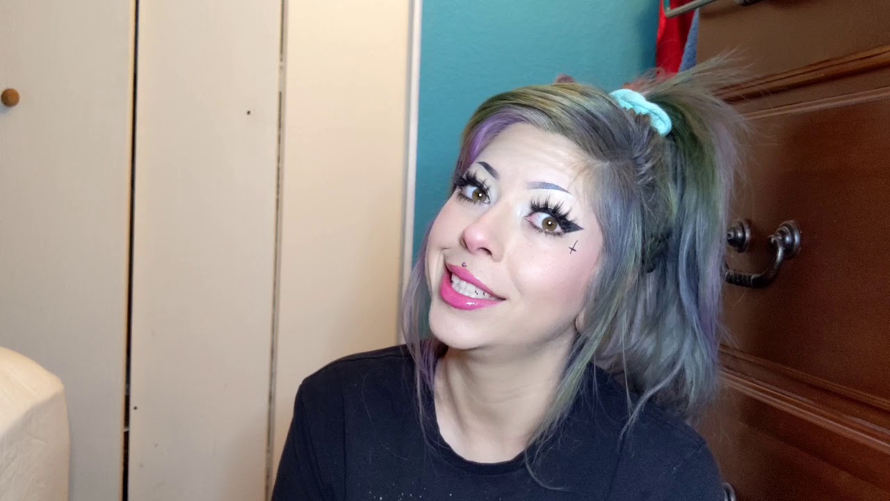 I was friends with Dahvie Vanity