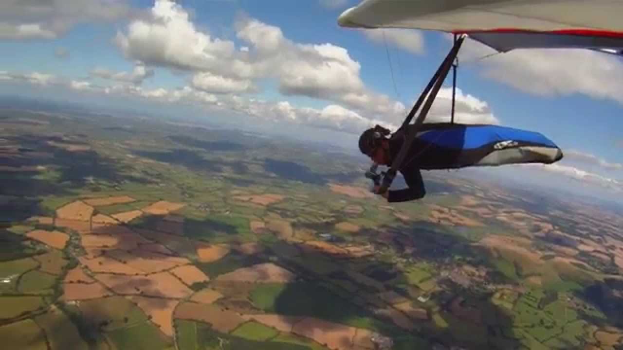 Sailplanes, planes and an ATOS V. Hang gliding Bell Hill Dorset 23/08/14