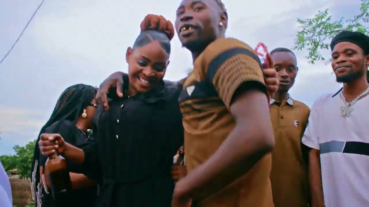 Varios Artista_Nsempia Novo Ano Amapiano_Official Video By Raydeezy Maker Pro