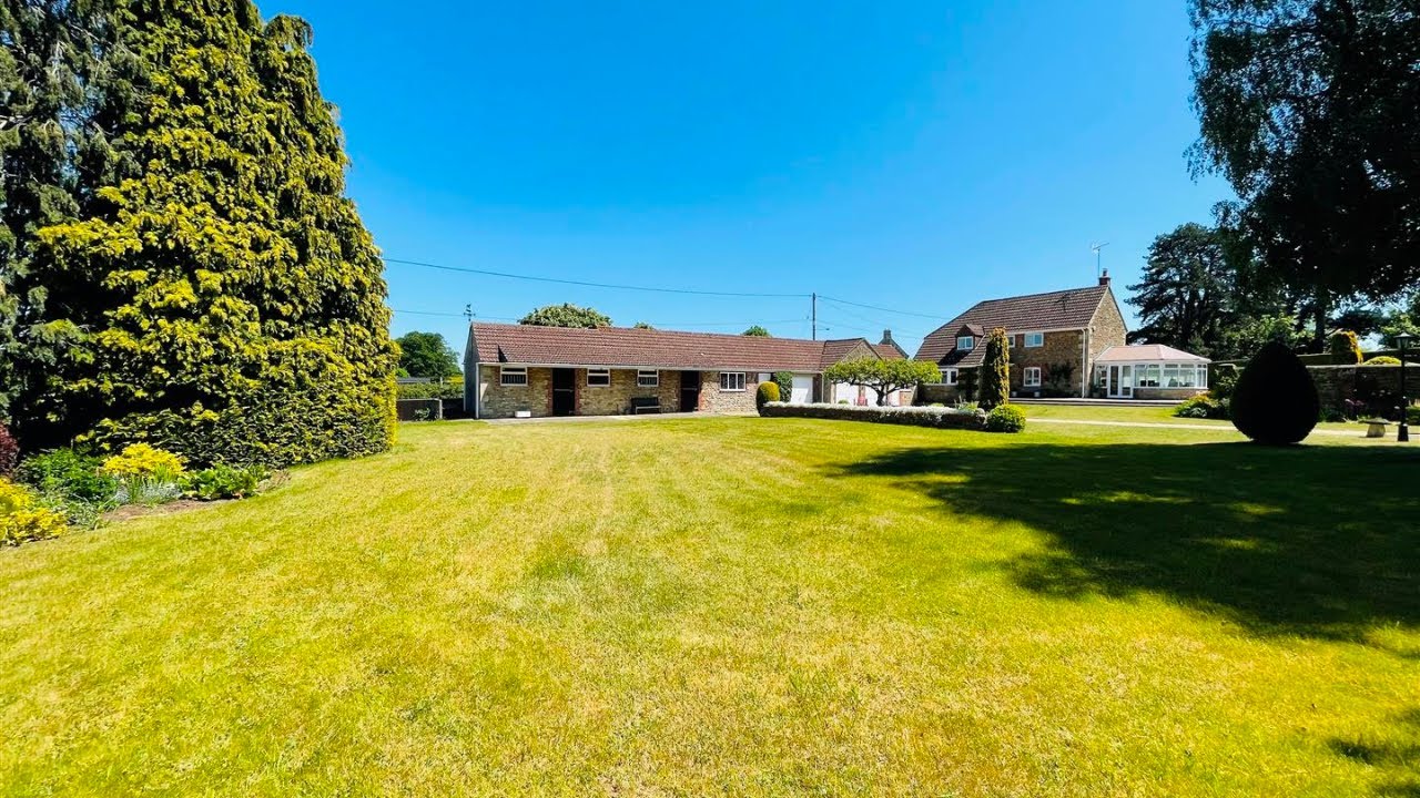 [Property For Sale] Sandridge Hill Farmhouse, Bromham
