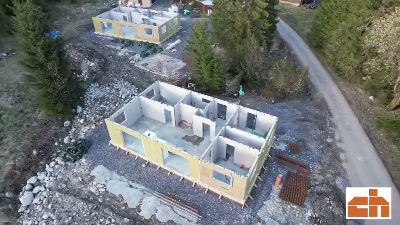 KERAMICKÝ MONTOVANÝ DOM, čašozber výstavby