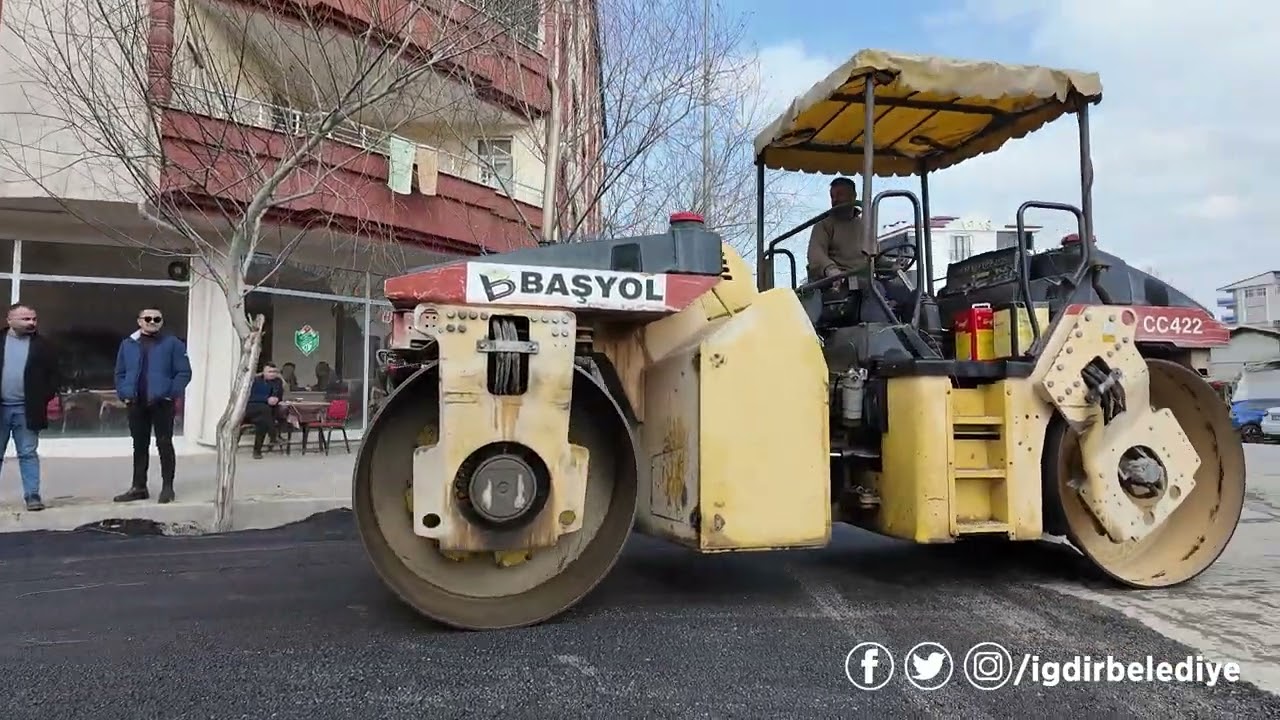 Iğdır Bağlar Mahallesi Kınık, Cami ve Seçkin Sokak’ta Asfalt Çalışması!