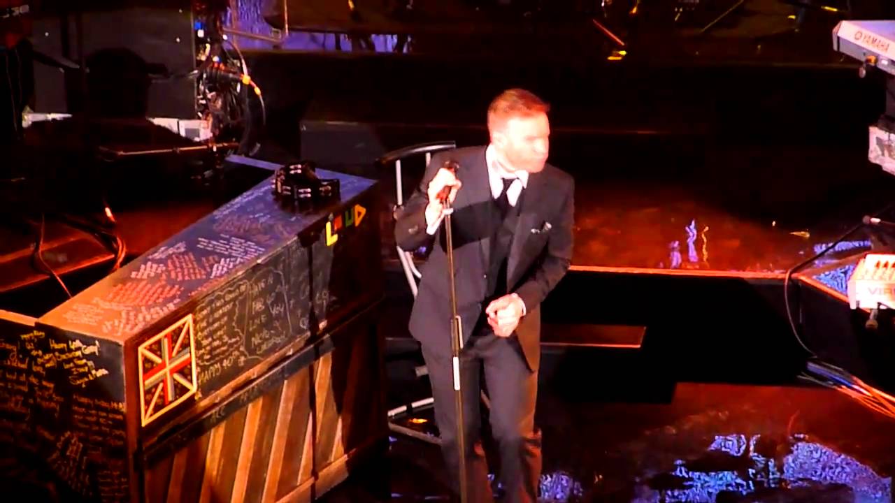 Gary Barlow's 40th birthday show - Shepherds Bush Empire - January 20th 2011