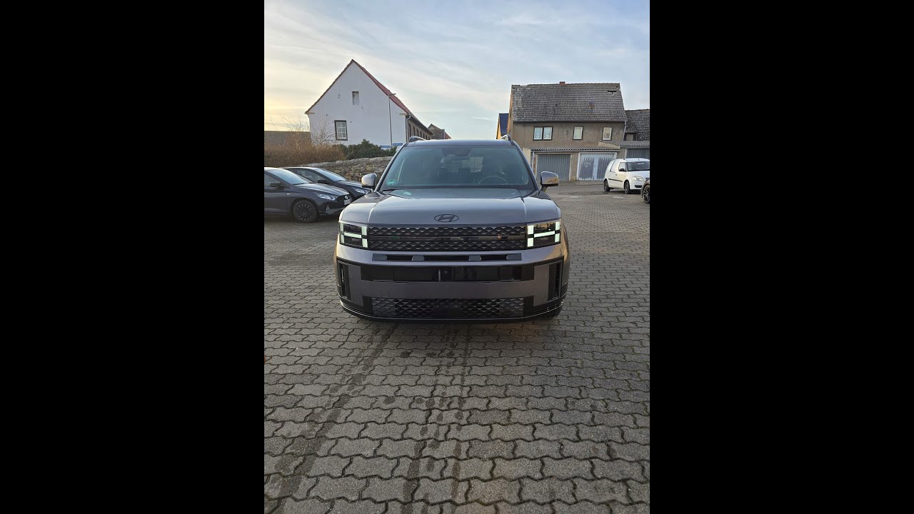 Установка брызговиков на Hyundai Santa Fe MX5