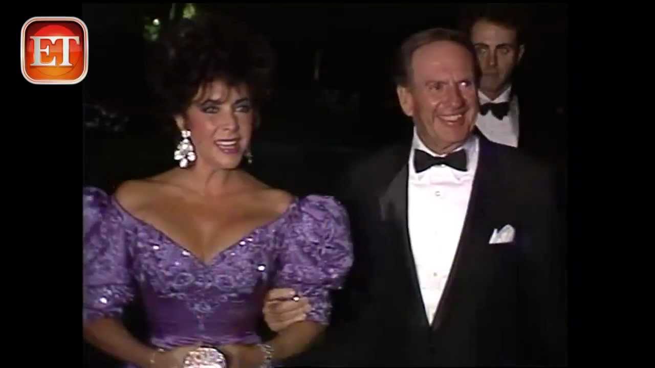 Fashion Flashback: Elizabeth Taylor