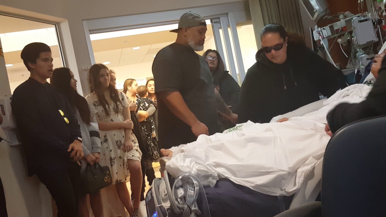 Nephew Alex Aiono singing for our Sis Joyce... We love and miss you Sis. #livejoycefully