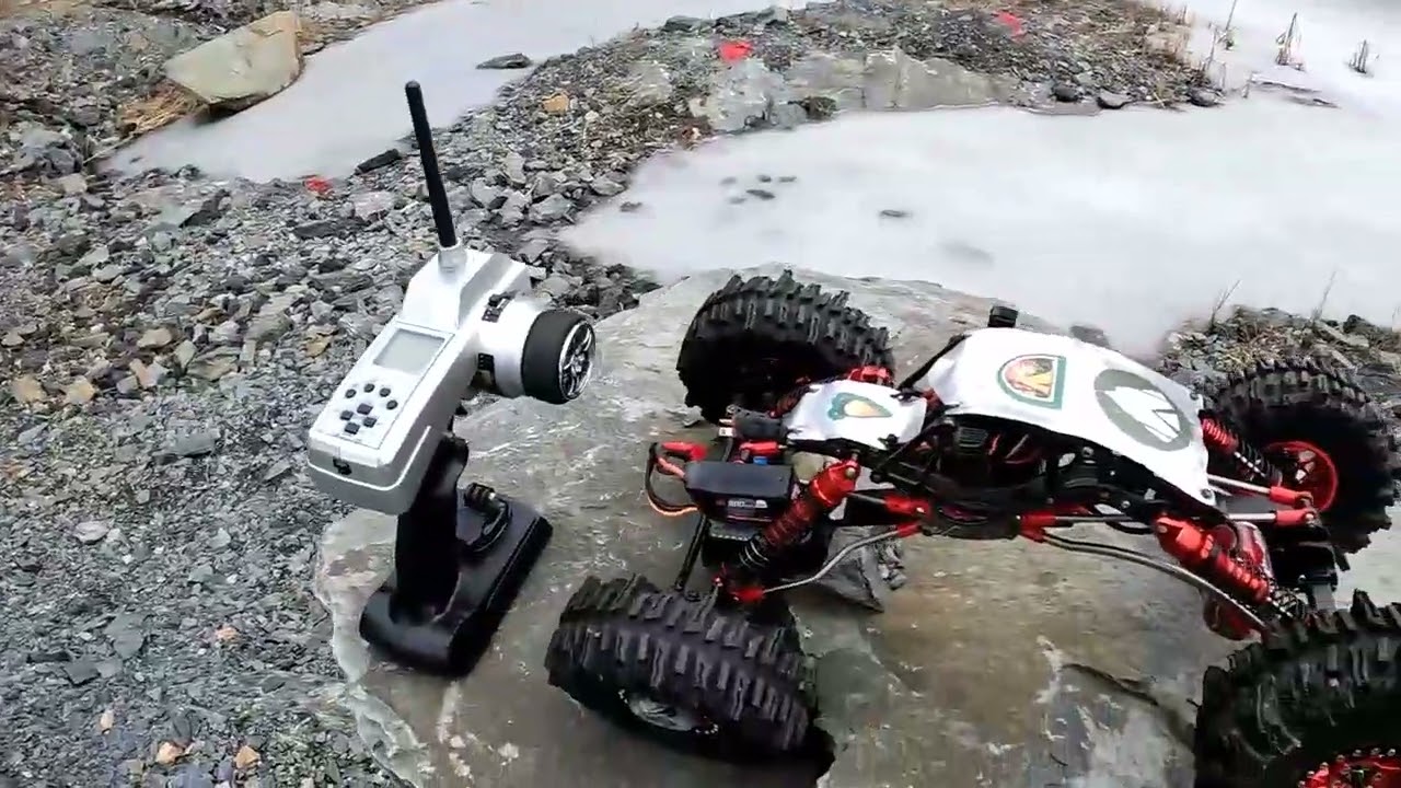 RC Crawler (RC4WD Bully 2)