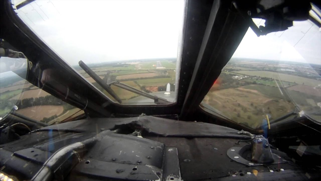 Landing the Vulcan - Pilots View