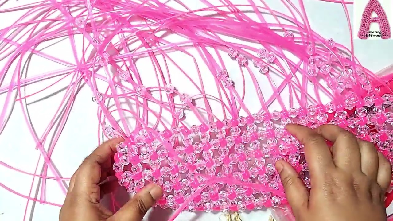 இந்த மாதிரி போட்டா ரொம்ப  அழகாக இருக்கும்.very beautiful beadsbag tamil