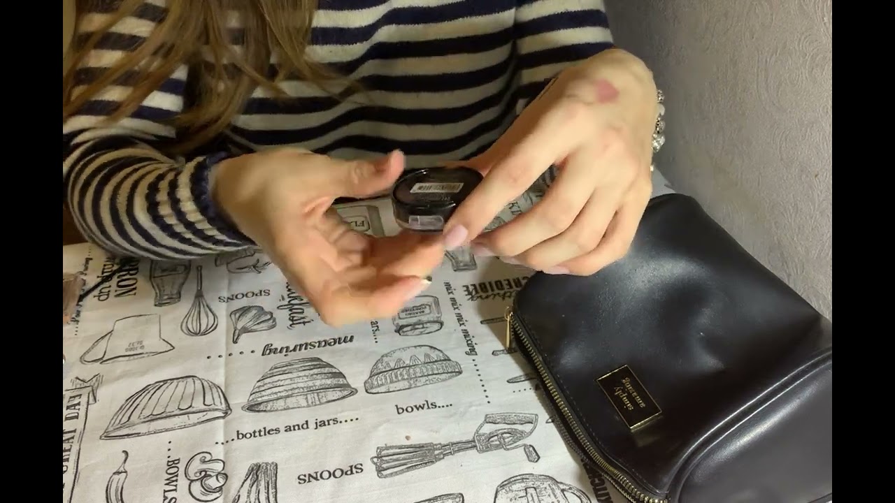 АСМР. Что в моей косметичке?