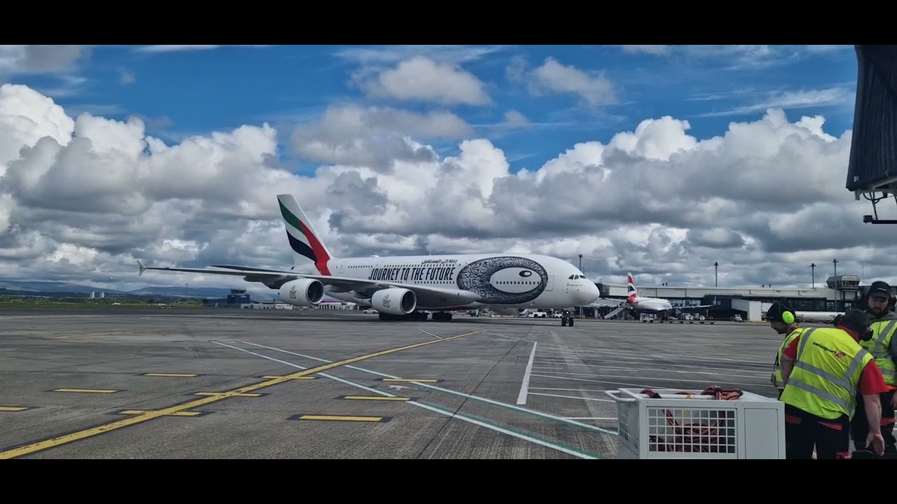 Emirates A380 approaching stand 30 at Glasgow Airport 10/05/2023