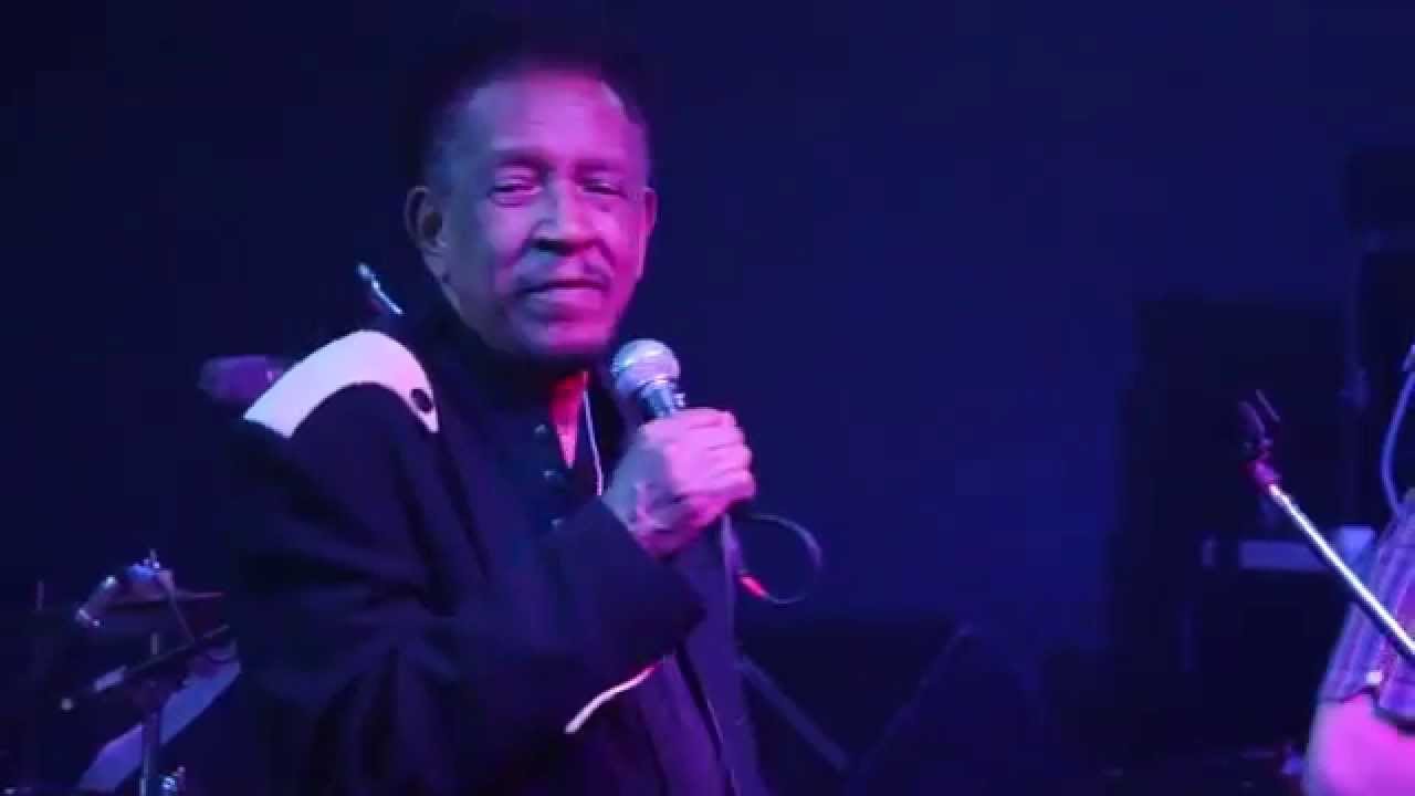 Derrick Harriott & Los Aggrotones - Medley (The Loser, Do I Worry, Walk The Street)