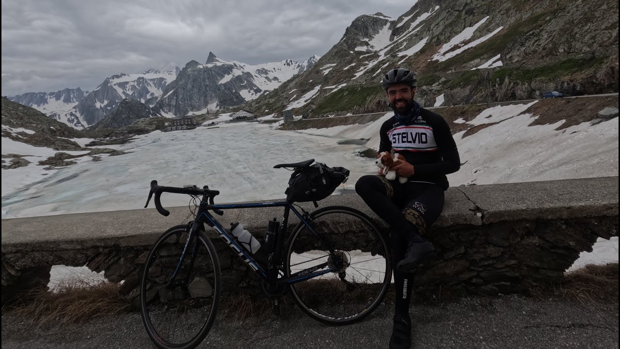 Col du Grand-Saint Bernard 🇮🇹 🇨🇭 | Descent to Switzerland