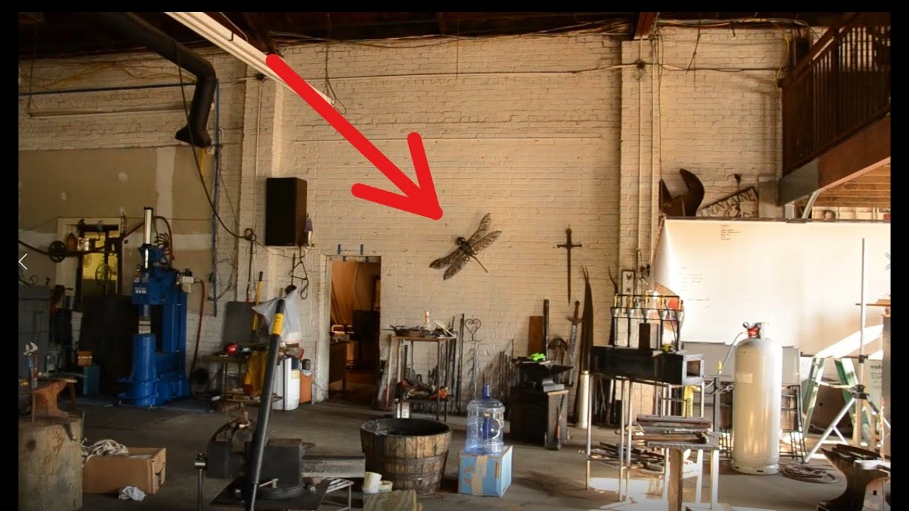 Giant Dragonfly Sculpture